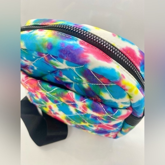 Steve Madden tie Dye Bright Multi Color Nylon Quilted Crossbody Bag - Picture 5 of 8